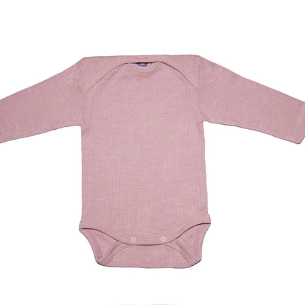 Cosilana romper lange mouw in zachte roze kleur – ademend en comfortabel bij temperatuurwisselingen