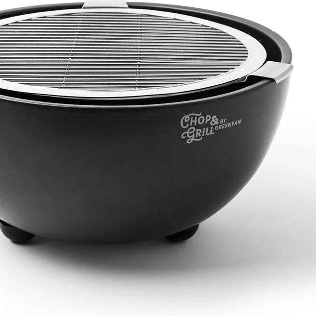 GreenPan Chop & Grill tafelbarbecue – productfoto van de barbecue met metalen grillrooster en logo-opdruk op zwarte behuizing