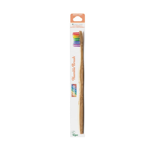 Composteerbare verpakking van Humble Brush Proud tandenborstel – gerecycled karton en plantaardig zakje